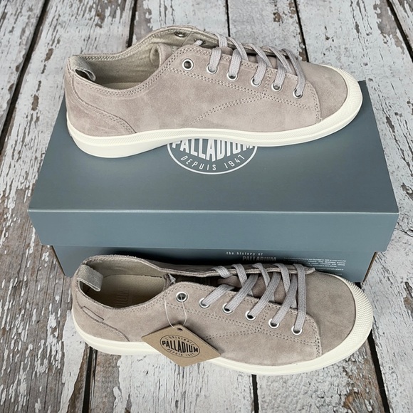 Palladium Shoes - Palladium Women's Wander Lace Suede Sneaker